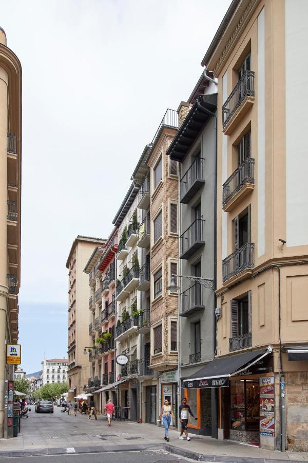 Hostal Espoz Y Mina Pamplona Bagian luar foto