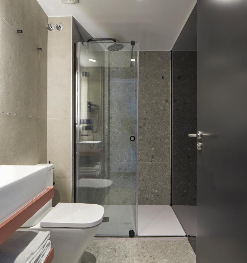 Hostal Espoz Y Mina Pamplona Bagian luar foto